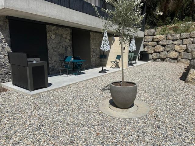 Gites Les Rochers De Plaisians Exterior photo